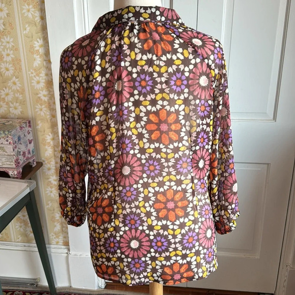 🤩 Vintage Linea Del Ollio semi sheer Retro print Blouse with matching Belt 🤩 - Picture 2 of 9